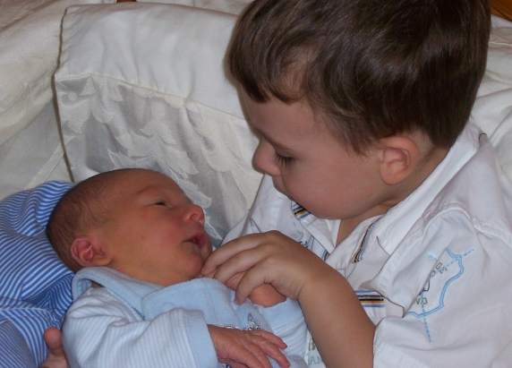 aaah, Ben and his brother!